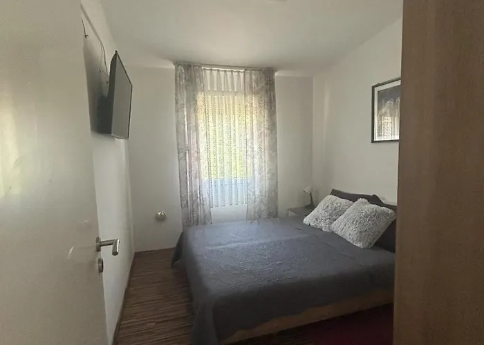 Appartamento With Parking Space - 25155