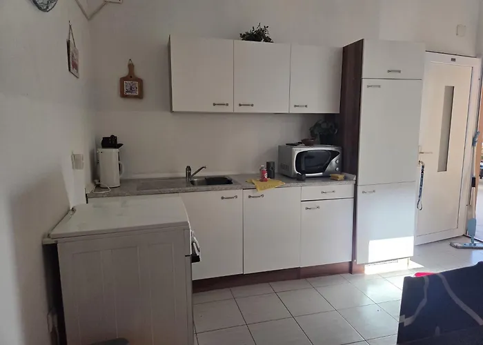 With Parking Space - 25155 Appartamento Vir