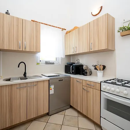 With Parking Space - 25155 شقة